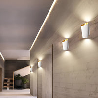 Up and Down Outdoor Wall Light — 10W Aluminium Cylinder Sconce