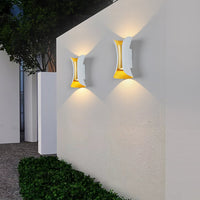 Luminara | Stylish Modern Curved LED Outdoor Wall Sconce Light 5